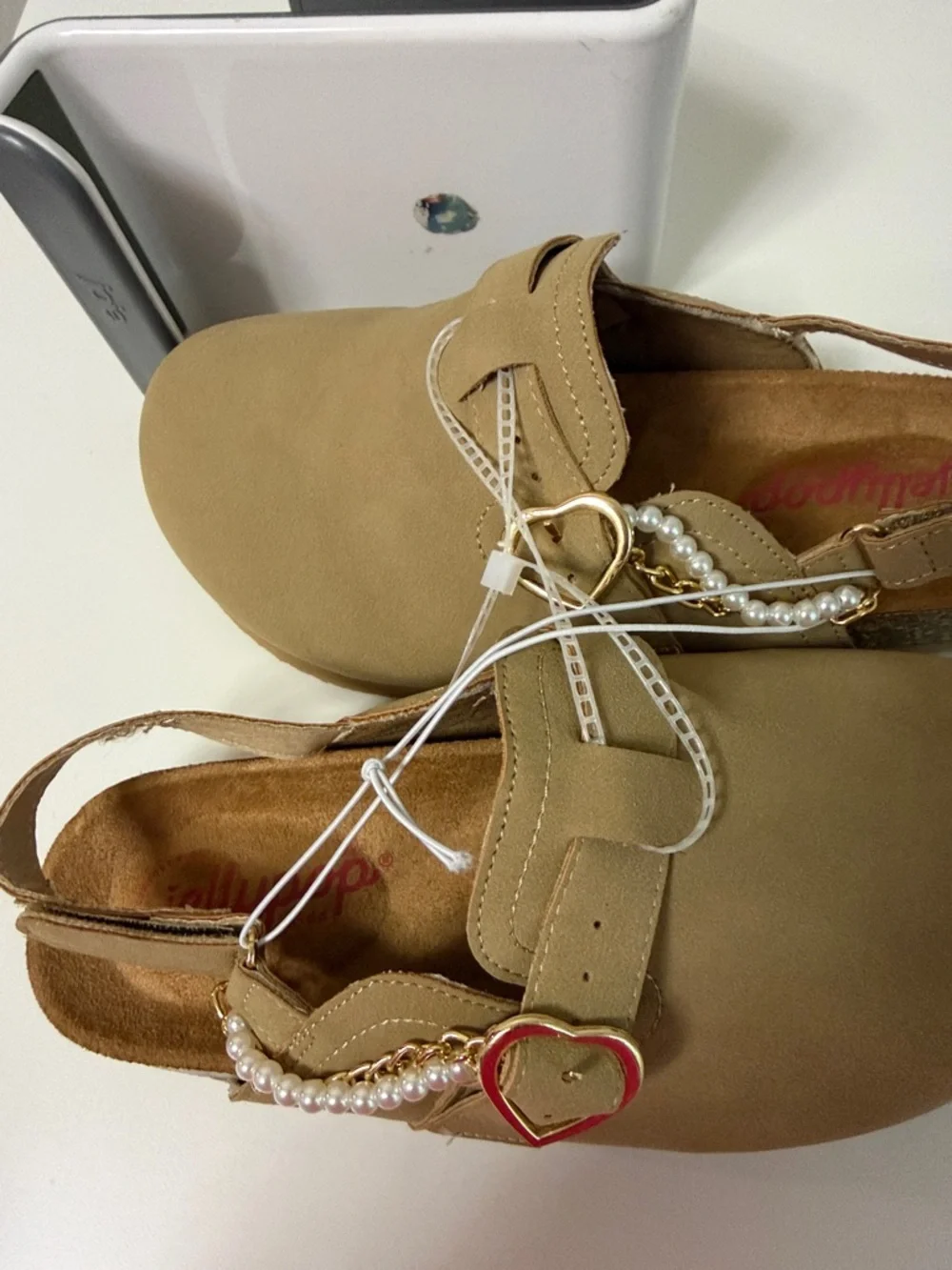 Jellypop Brinkley Girls Slingback Clogs‎ Tan Pearl Heart Chain Size 3M